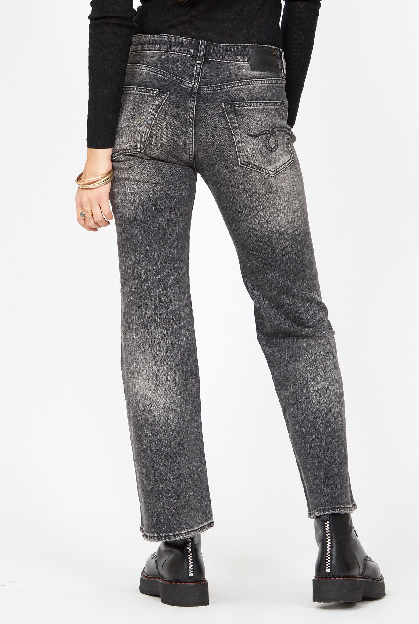 2025_HABITS_10_18_MAYA12623_1.jpg R13 Joan Kick Flare Black