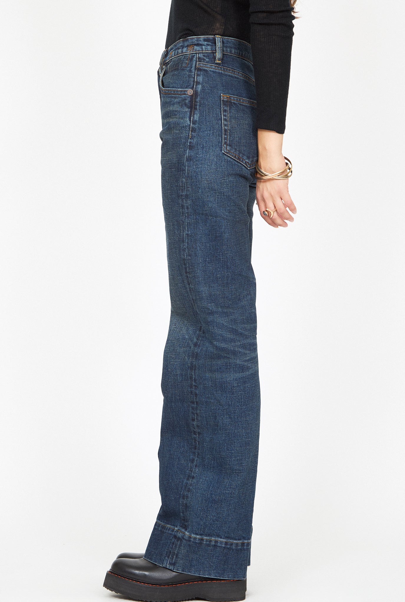 2025_HABITS_10_18_MAYA12684.jpg R13 Pauline Jean