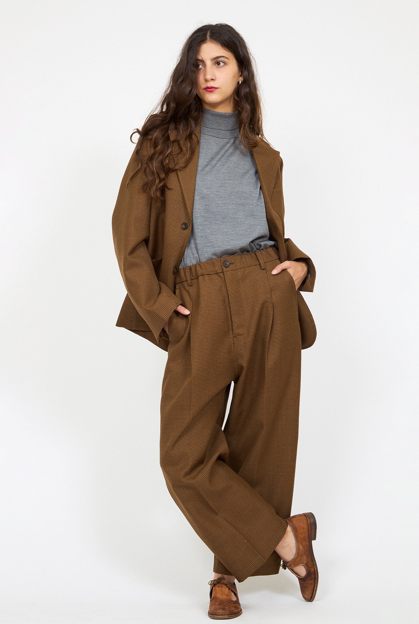 2025_Habits_09_22_MAYA11185.jpg SOFIE D'HOORE Pass Pants