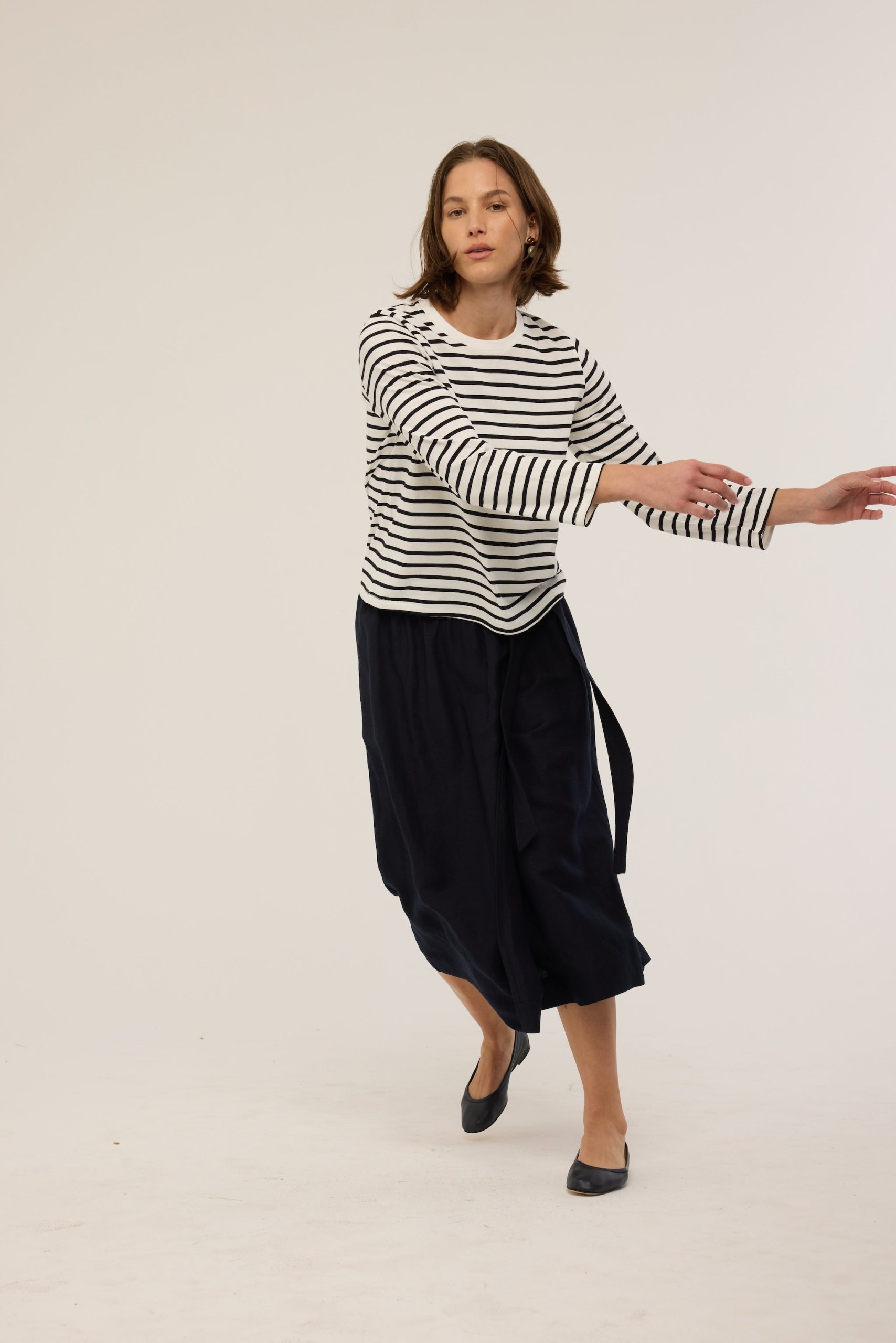 JAMIEHALLER3918.jpg JAMIE HALLER The Apron Skirt